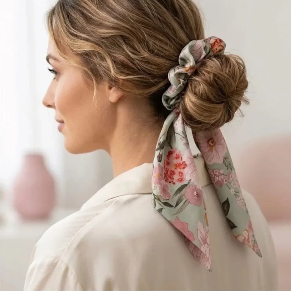 Red Paisley Scarf Scrunchie K58